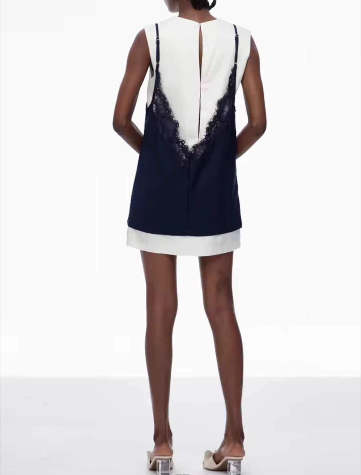 Élise Lace Layer Dress – Marine