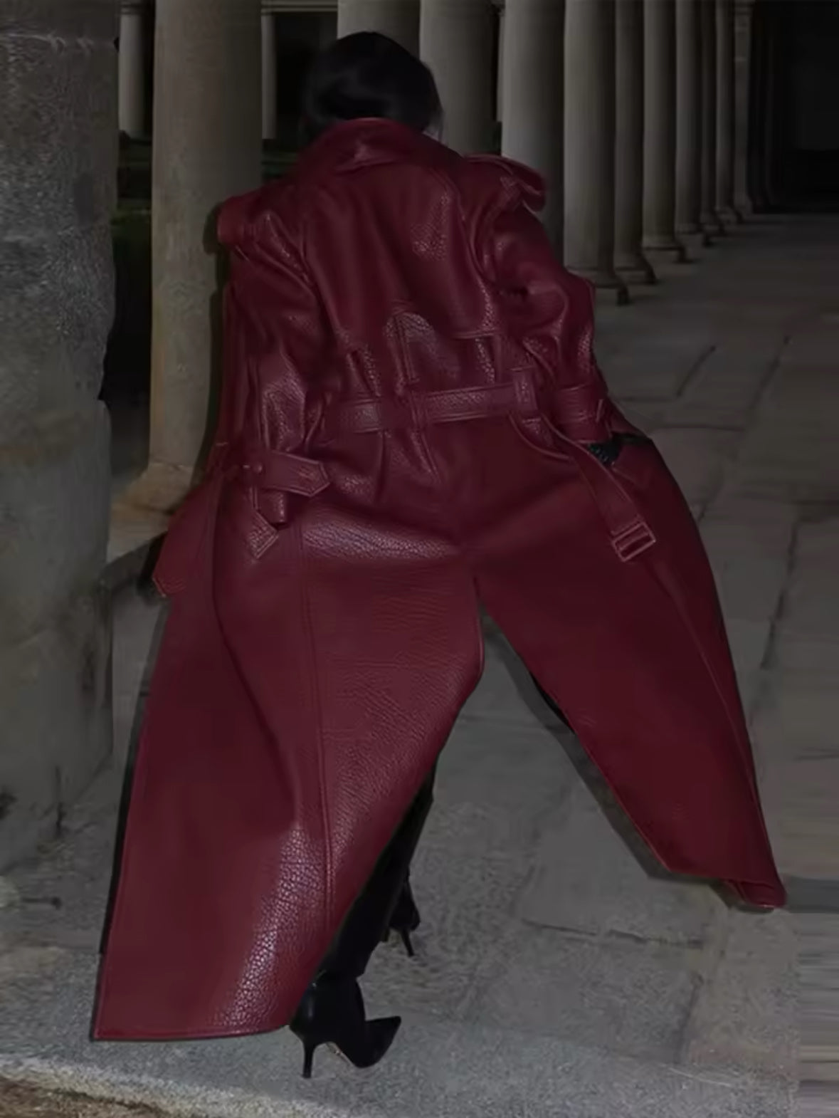 Timeless Trenchcoat