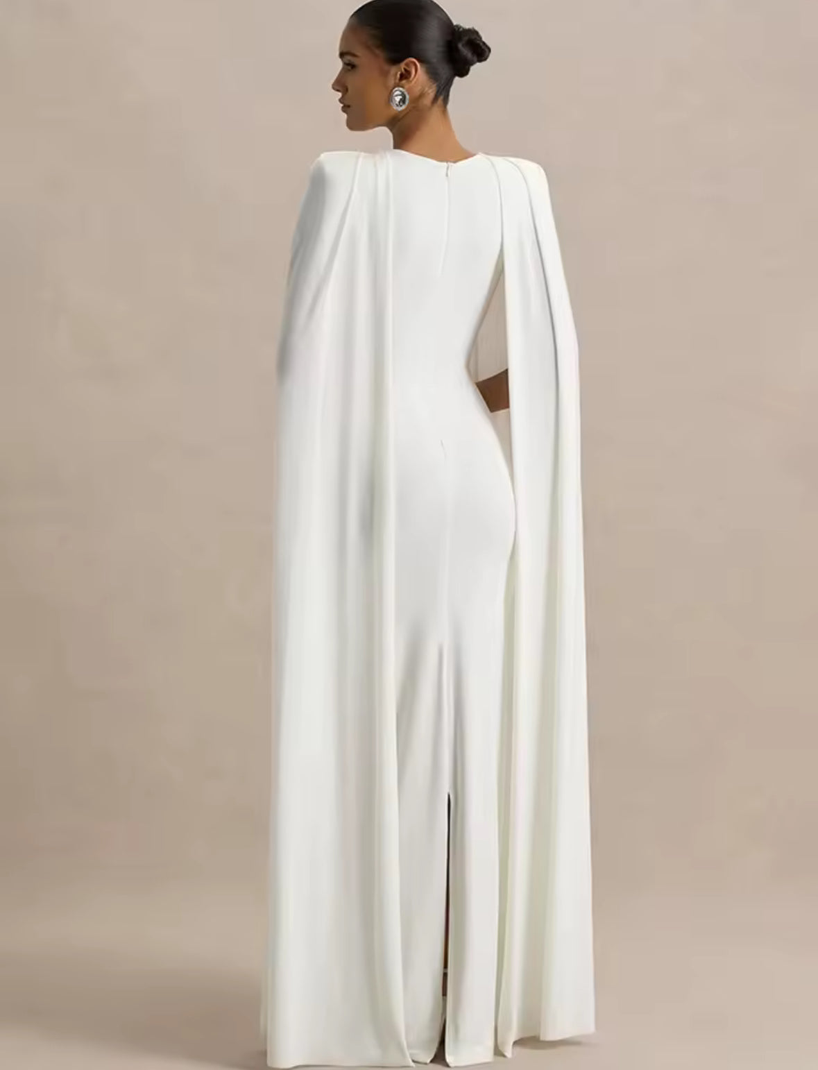 Élora Cape Maxi Dress