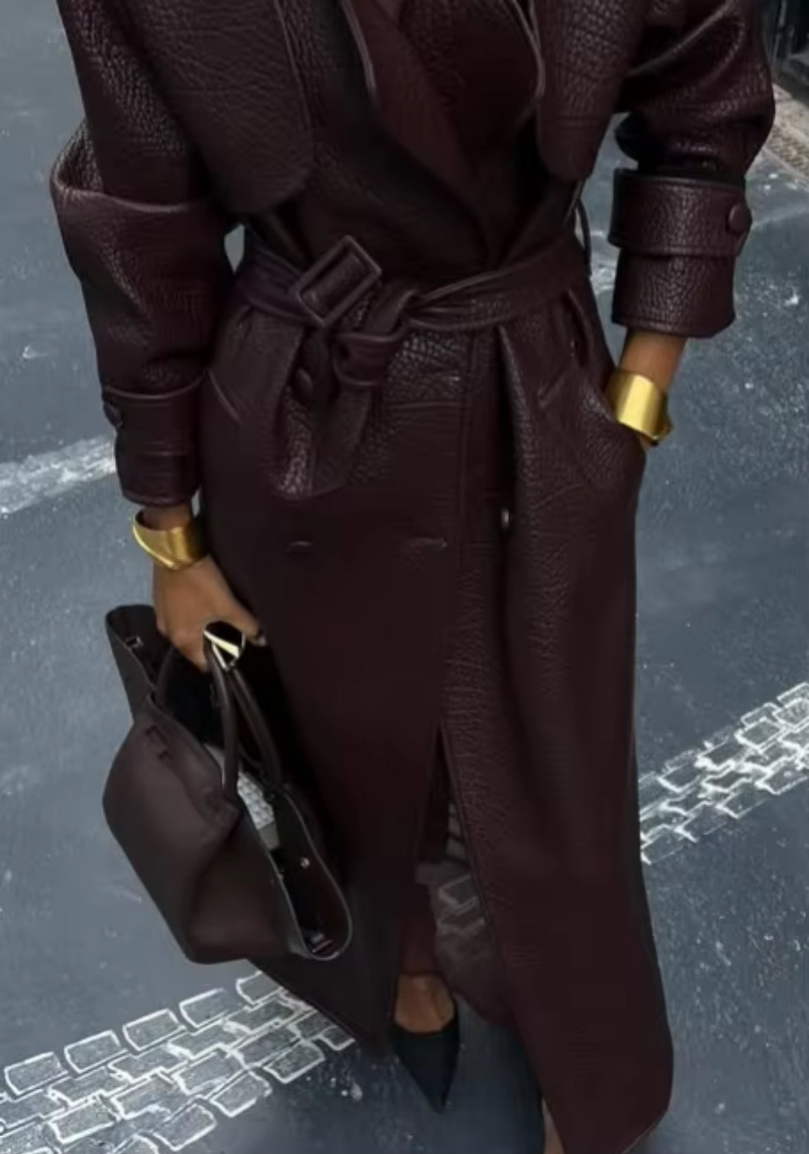 Timeless Trenchcoat