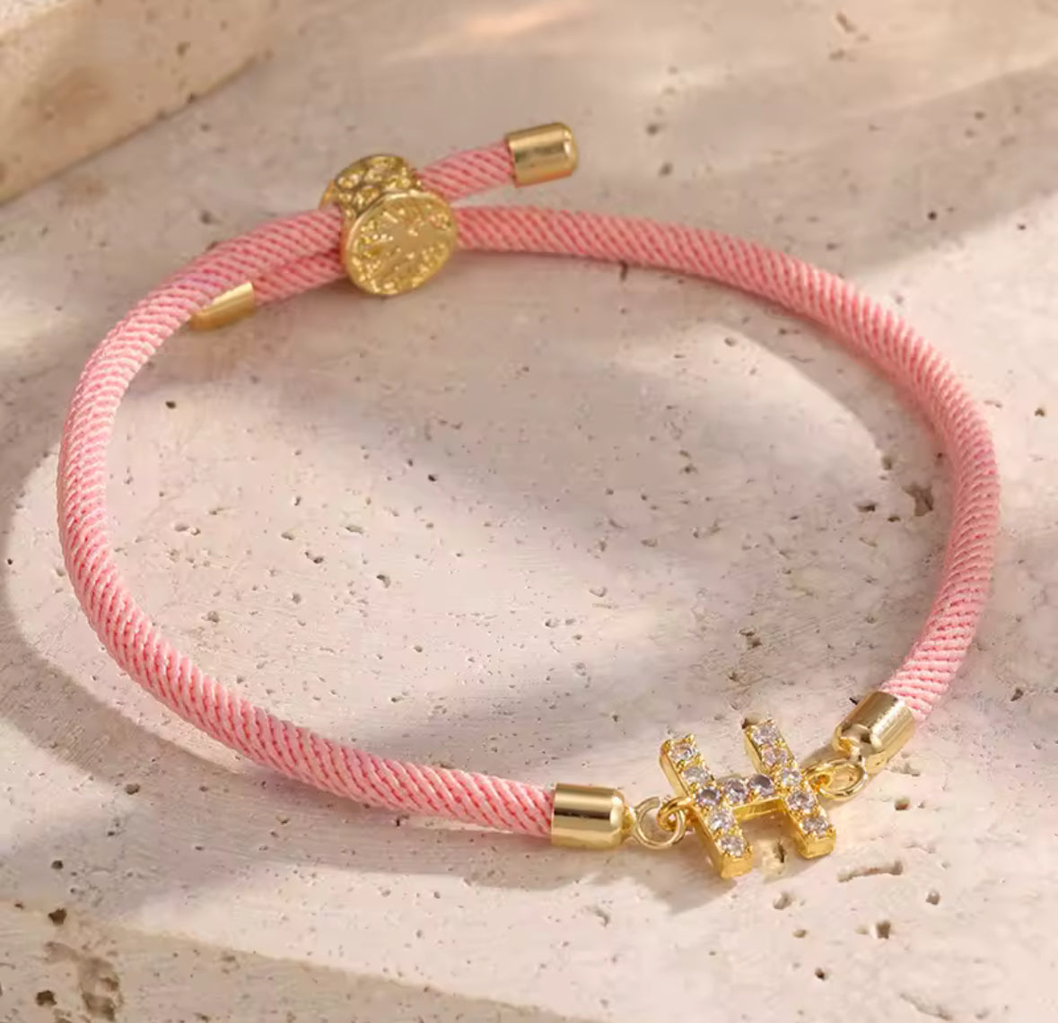 HB Amour Armcandy