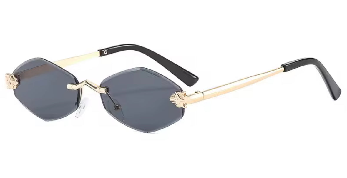 Randlose Sonnenbrille mit goldenen Panther-Details an den Gläsern, erhältlich in fünf Farbvarianten mit schwarzen Bügeln
