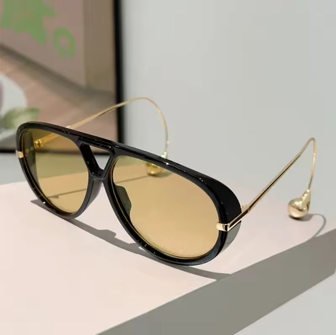 Lunetta B – Bold Edition