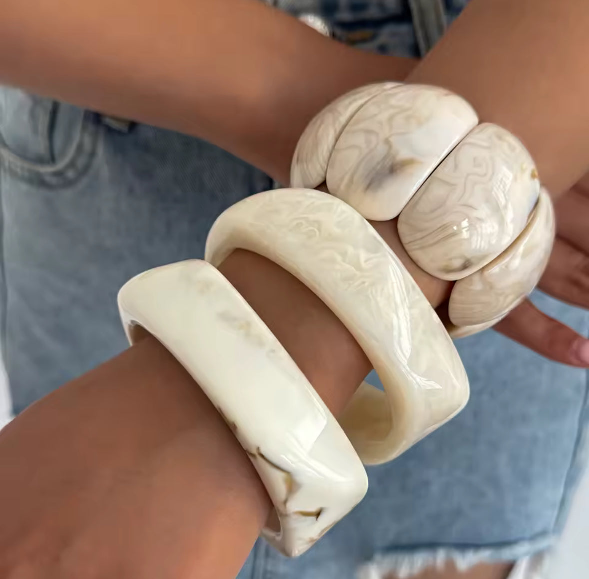 Élira Marble Bangles Set