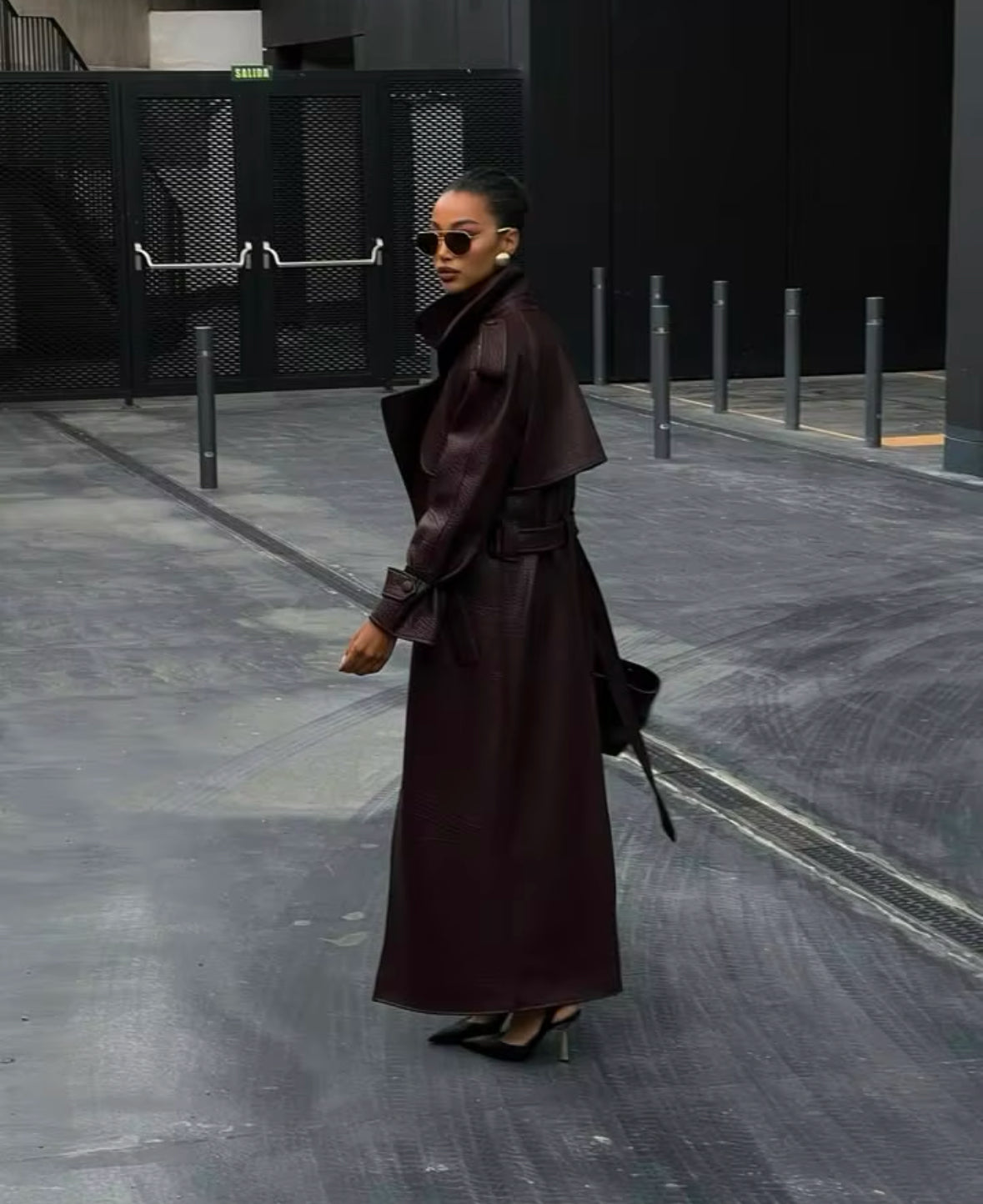 Timeless Trenchcoat