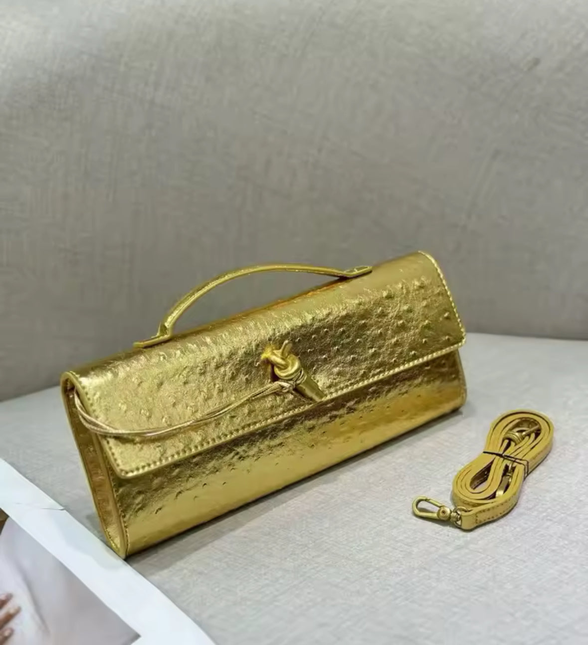 Andiamo Clutch