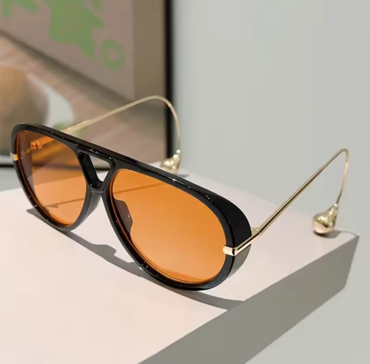 Lunetta B – Bold Edition