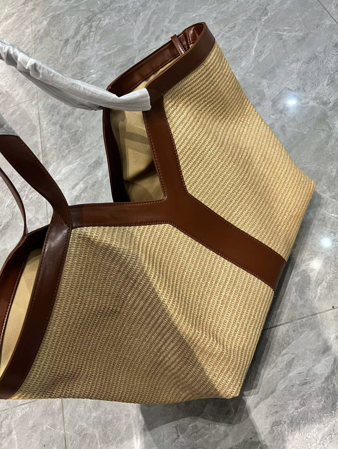 Riviera Y-Tote