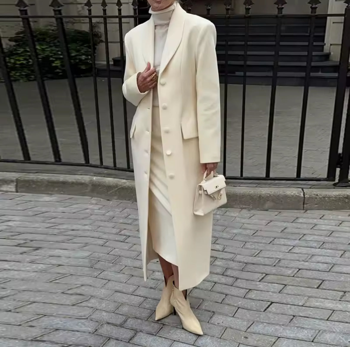 Maison Élise Wool Coat