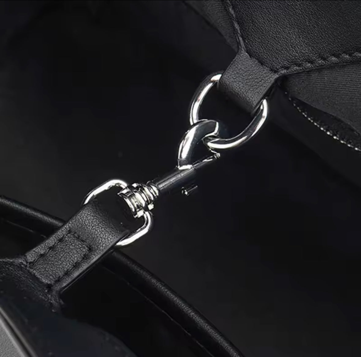 Riviera Y-Tote