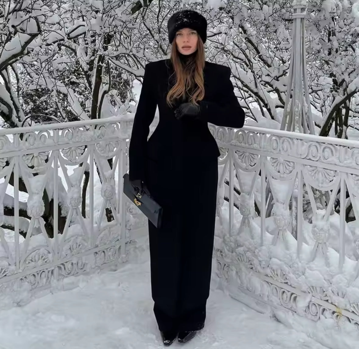 Maison Élise Wool Coat