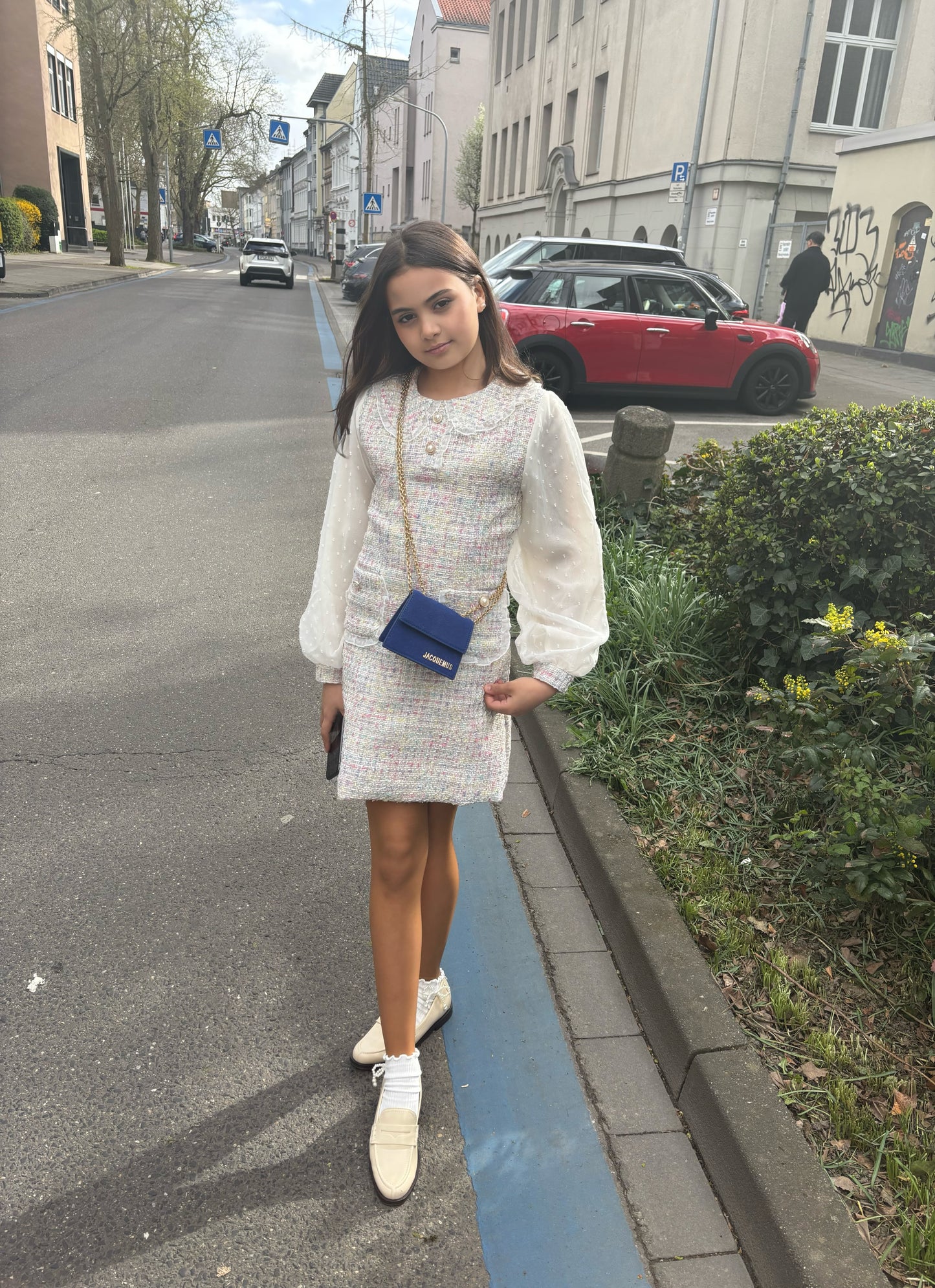 Sophia Chic – Festliches Tweedkleid in Rosa