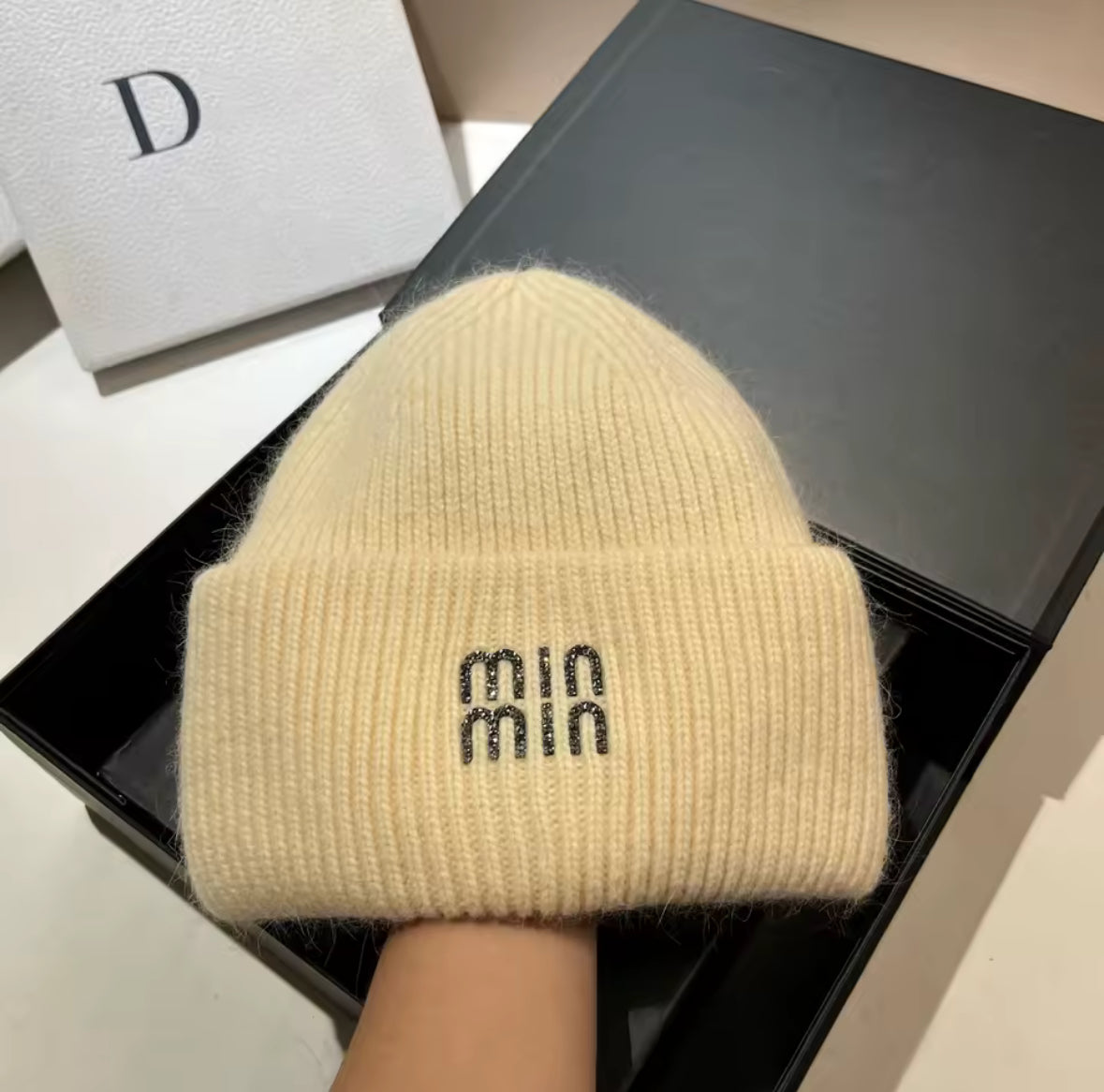 Mia Luxe Beanie