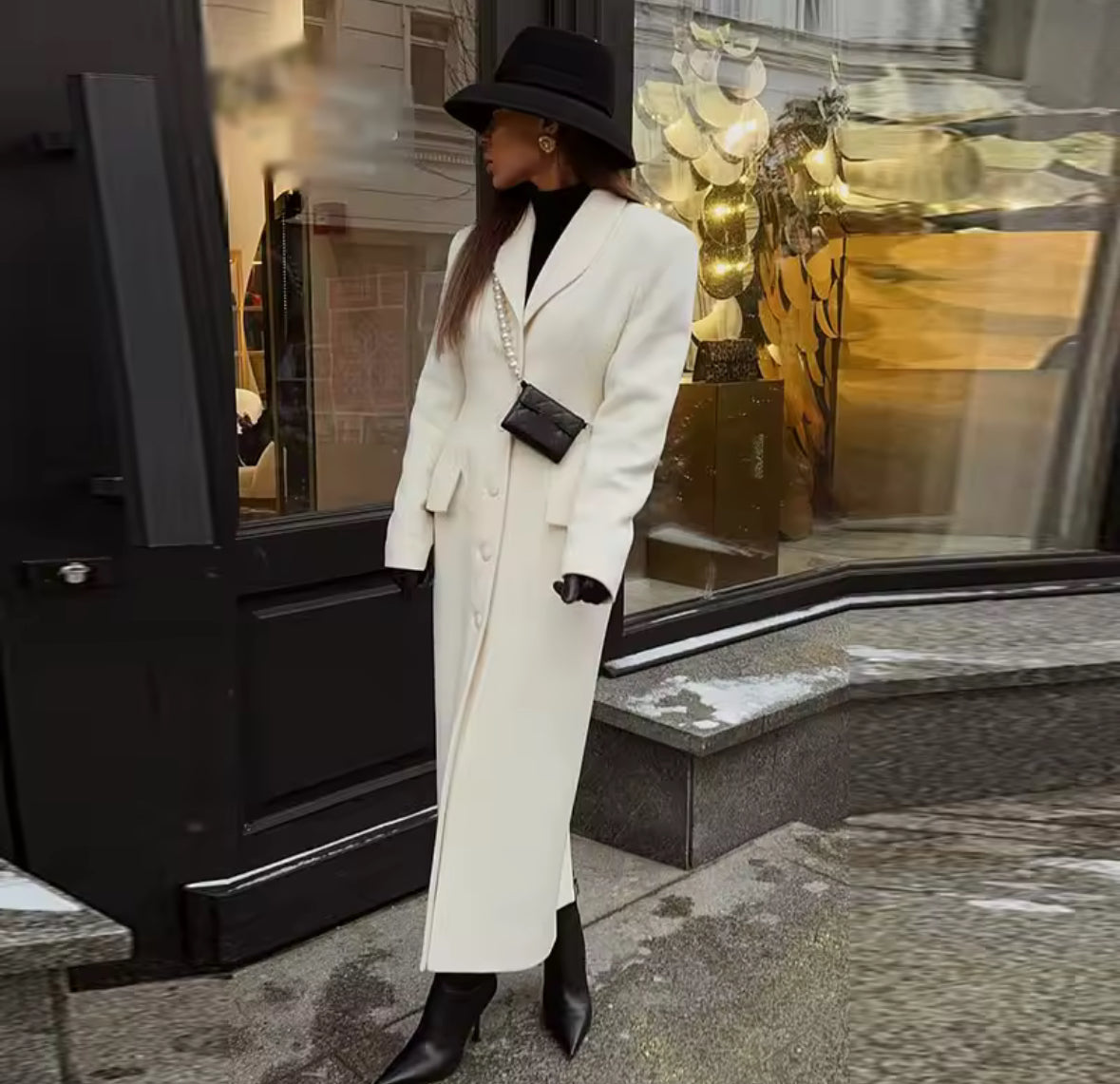 Maison Élise Wool Coat