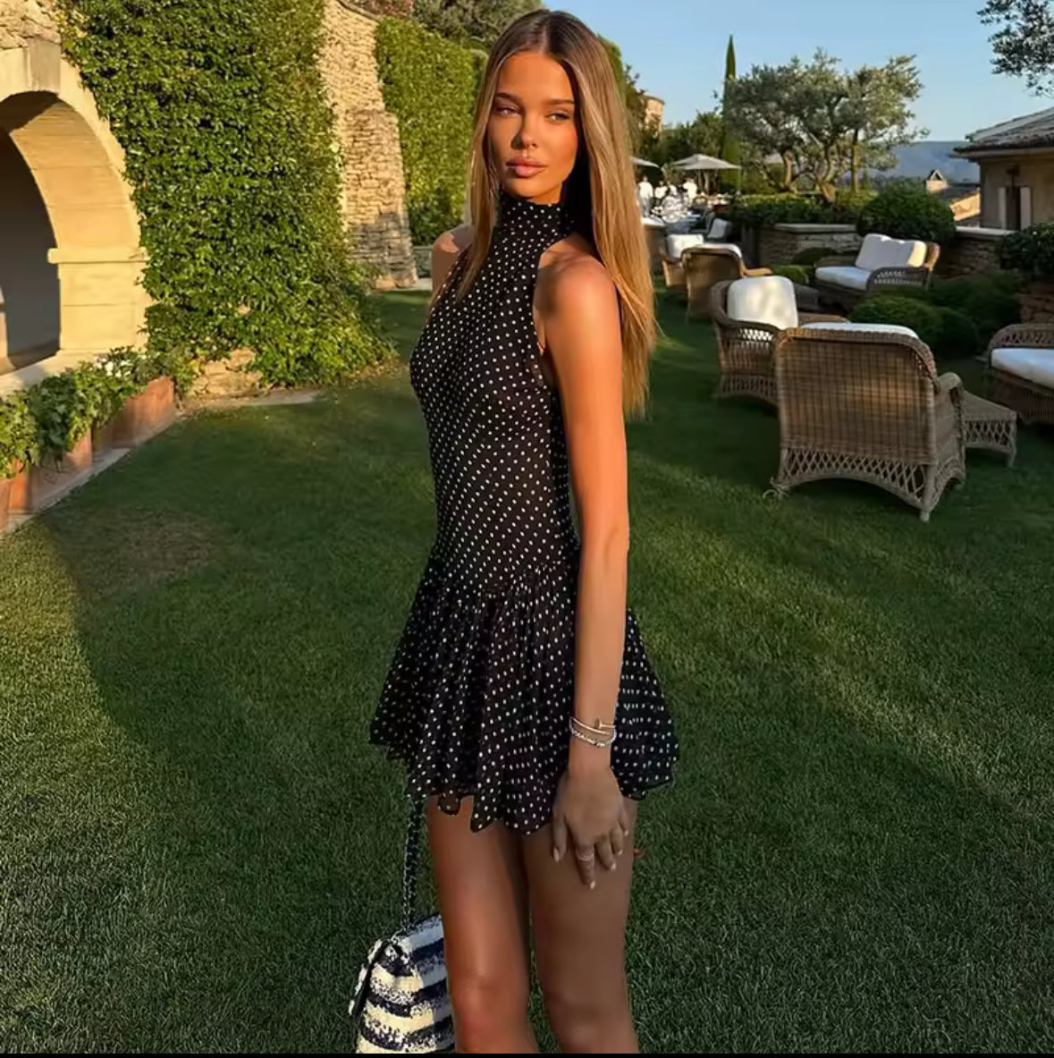 Éclipse Noir Dress