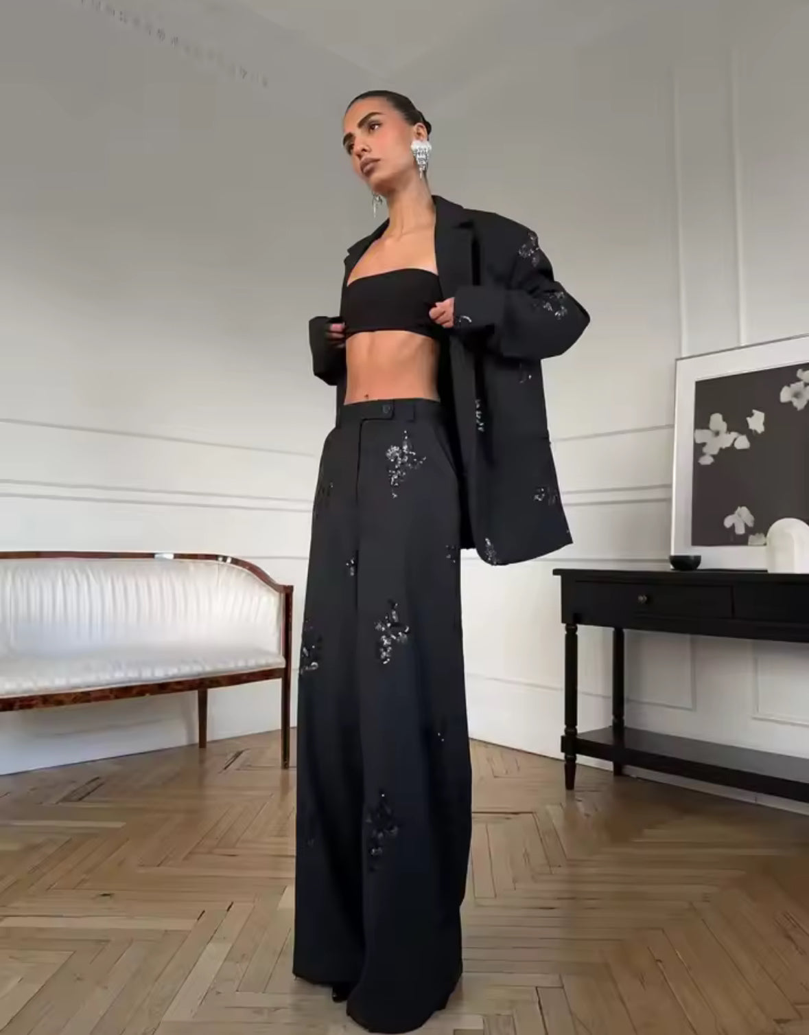 Noir Éclat Suit Set