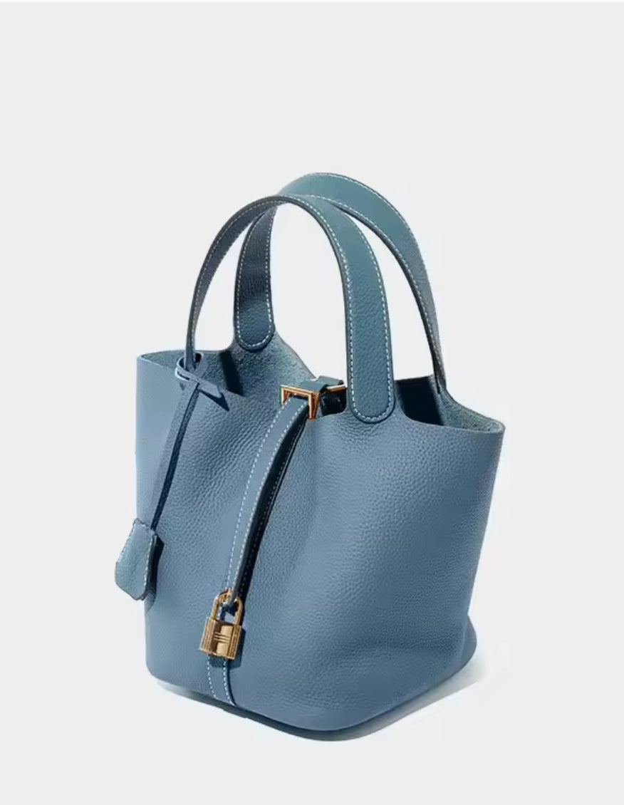 Luxuriöse Bucket Bag aus Echtleder Hochwertiges Design für stilvolle Frauen