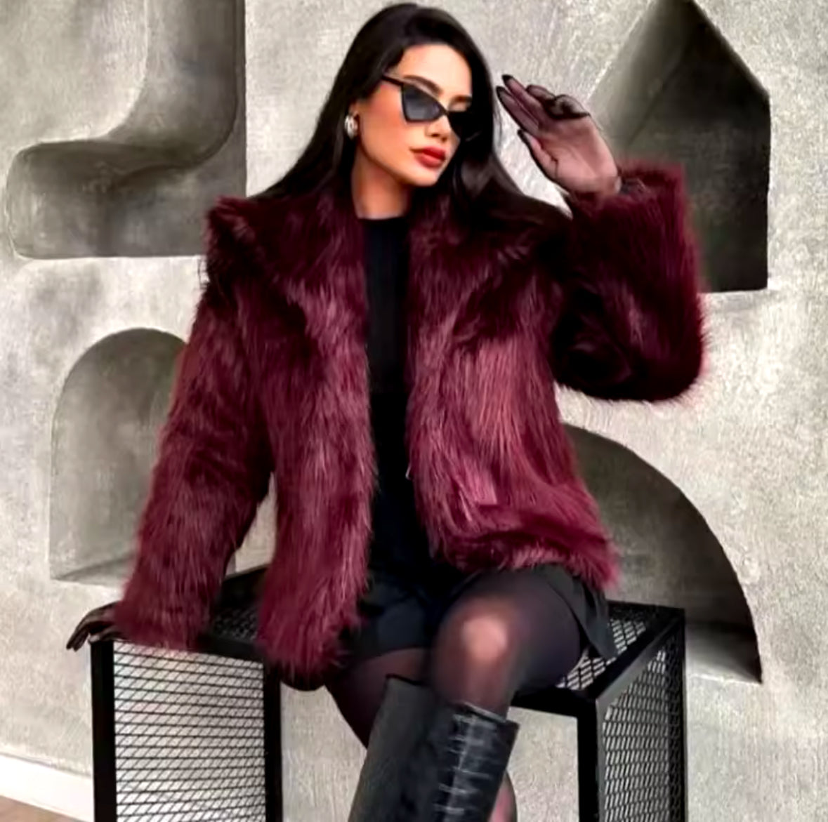 Luxury Faux Fur Jacket – Winter Elegance