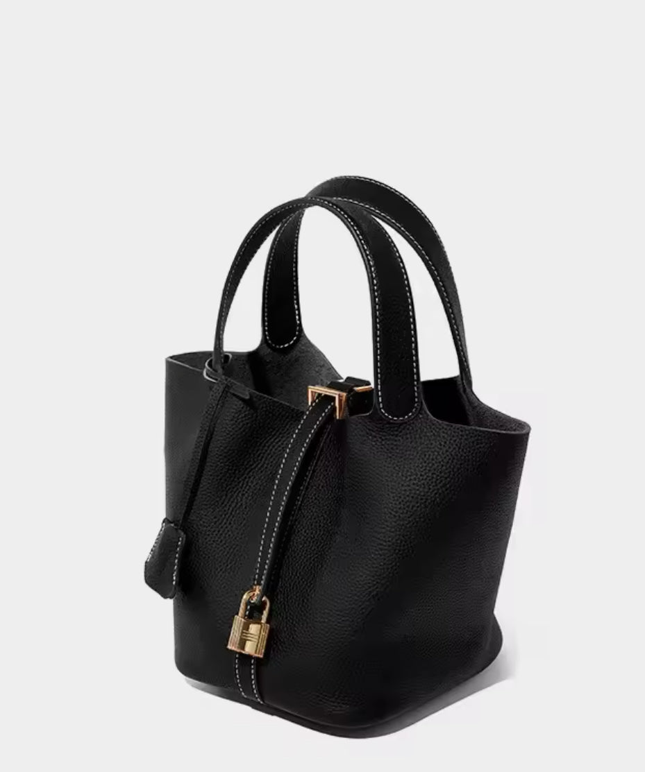 Luxuriöse Bucket Bag aus Echtleder Hochwertiges Design für stilvolle Frauen