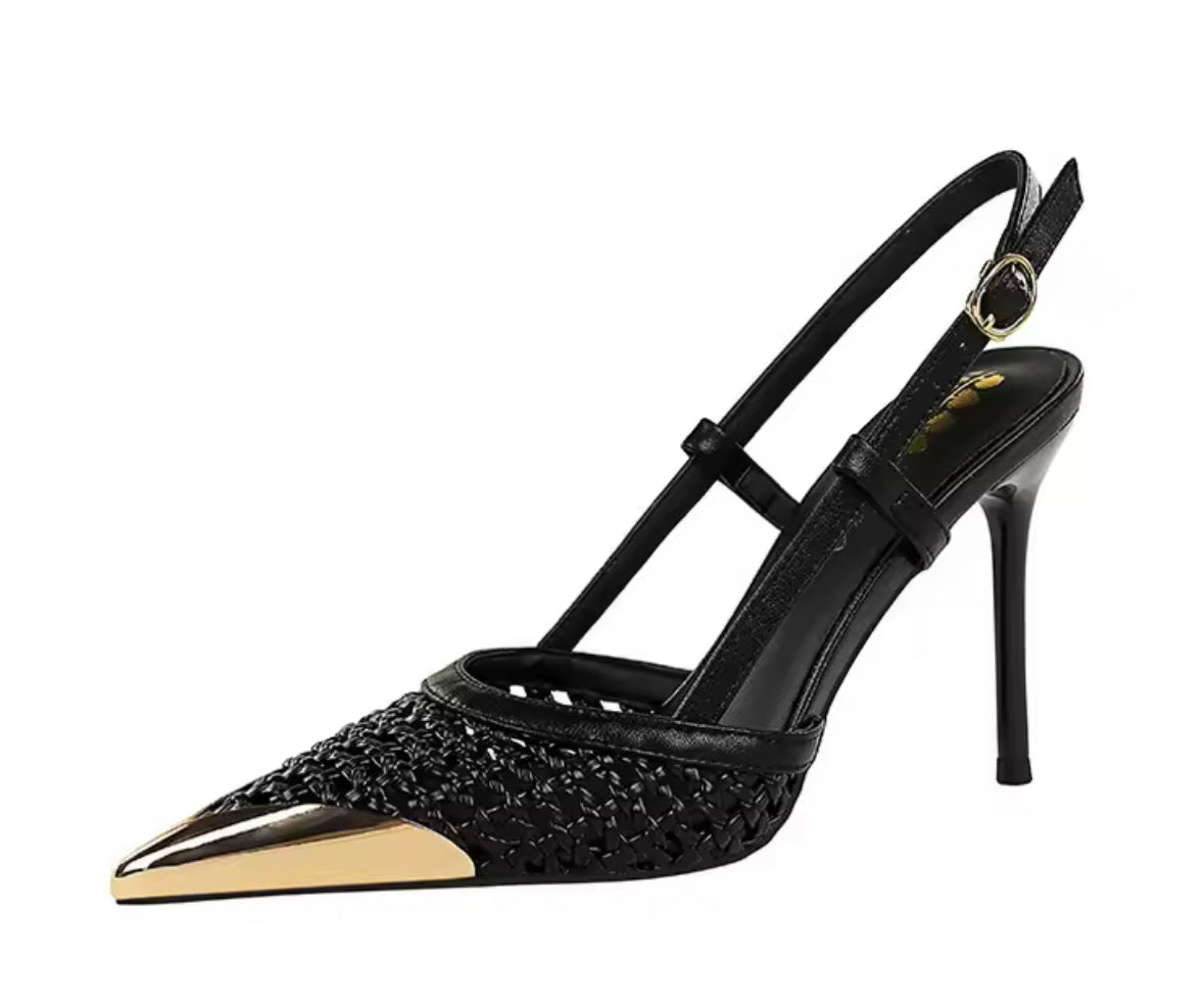 Veléa Pointed Heels