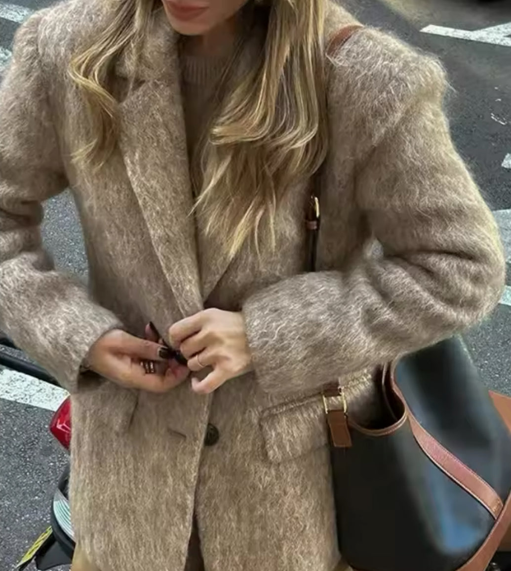 Luxuriöser Wollblazer mit Vintage-Charme