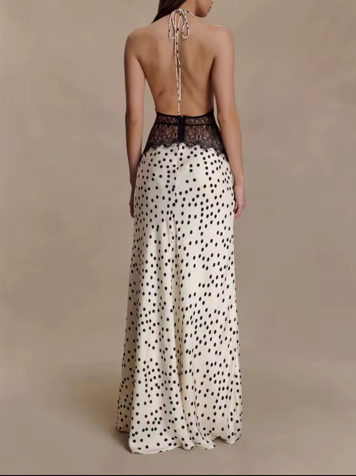 Élégance Lace Dress