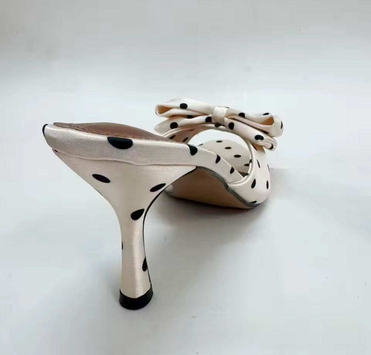 Luna Bow Heels