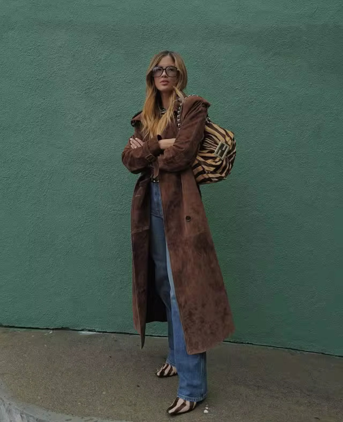 Élégance Suede Trenchcoat