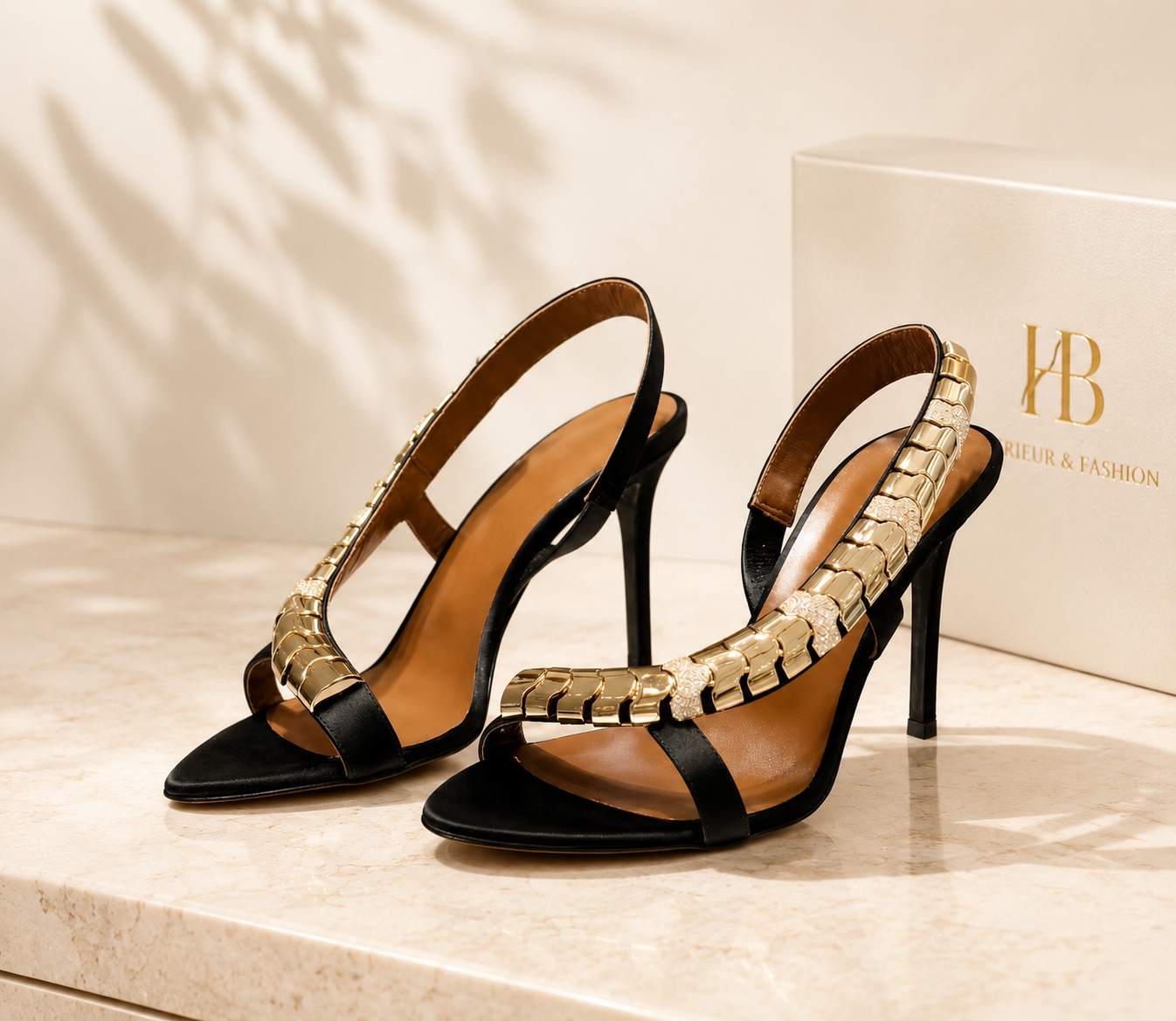 Éclat Chain Heels