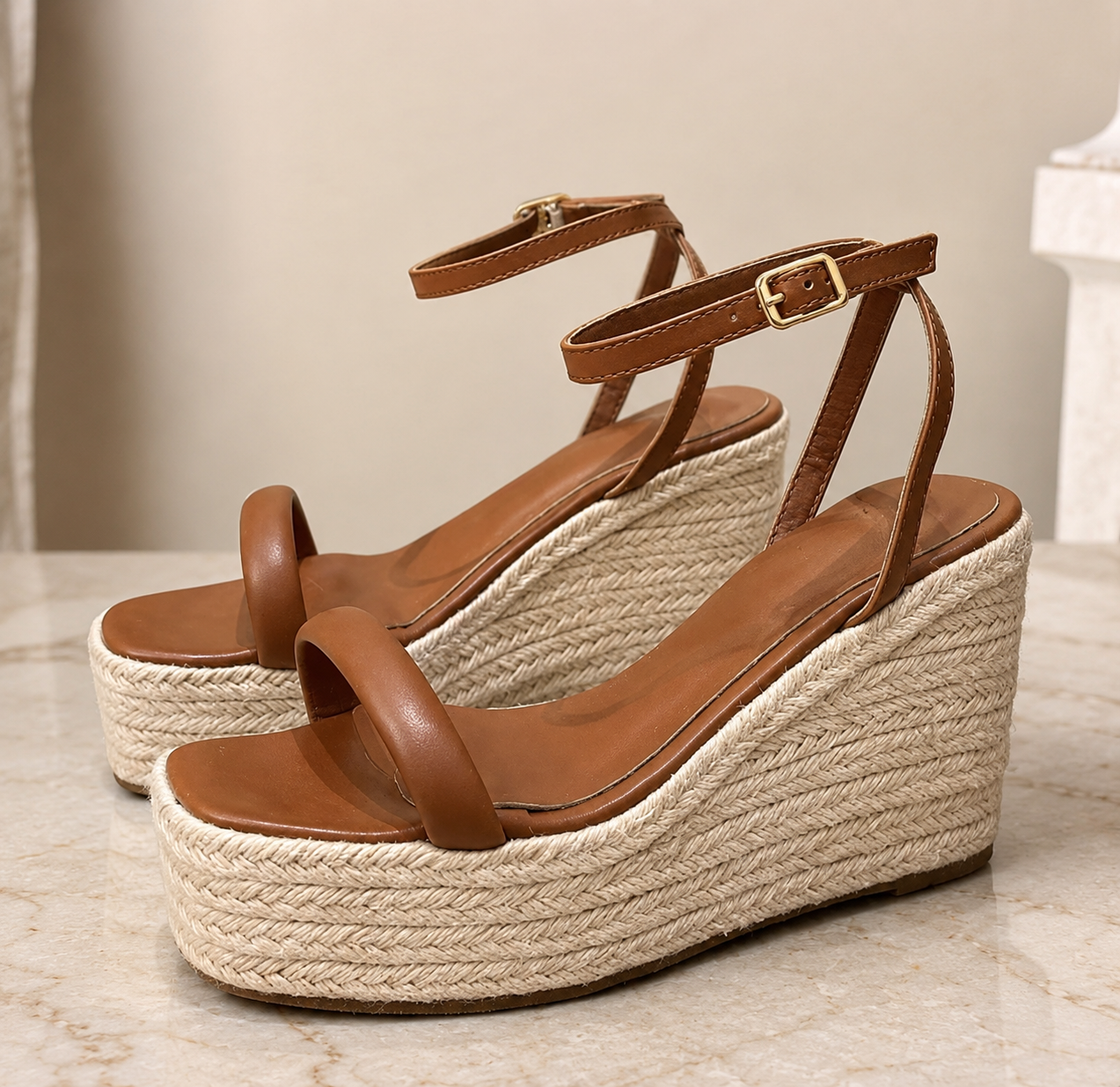 Élise Riviera Wedges