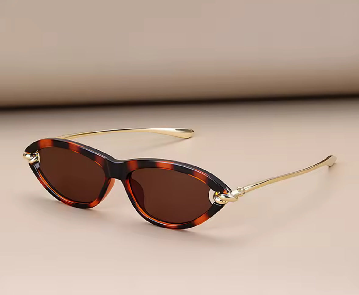 Veneta Muse Cat Eye